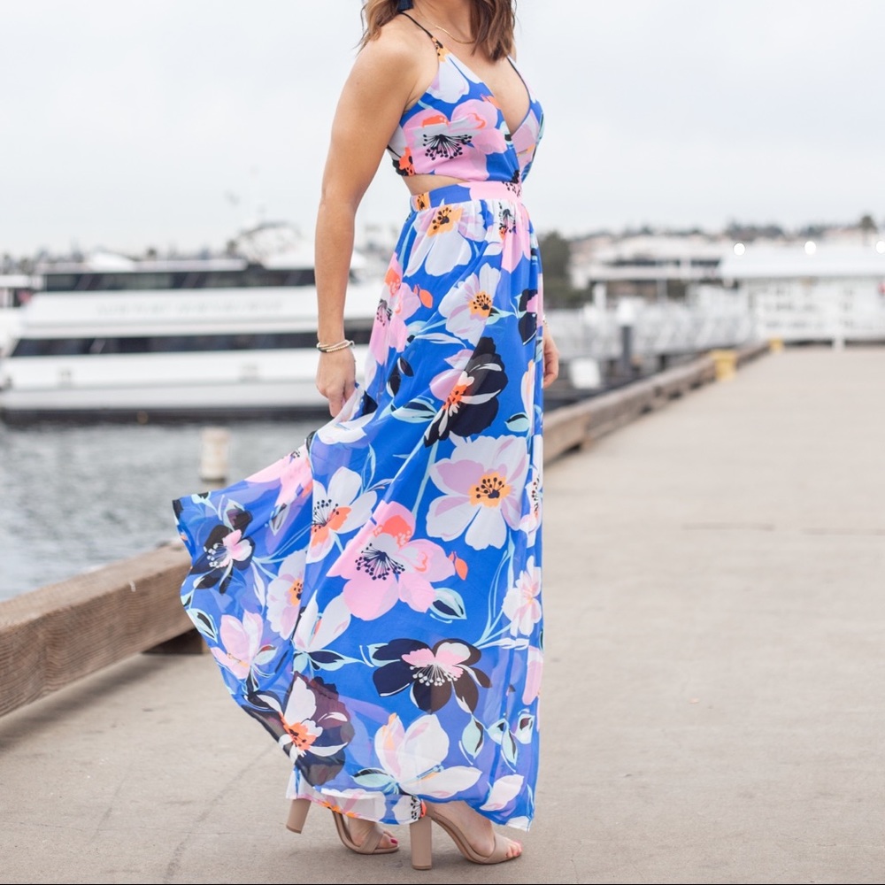 EXPRESS STRAPPY LACE-UP CUT-OUT MAXI DRESS IN FLORAL SZ XL